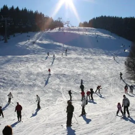 Uebernachten Sie In Der Naehe Des Winterbergskilifts Winterberg