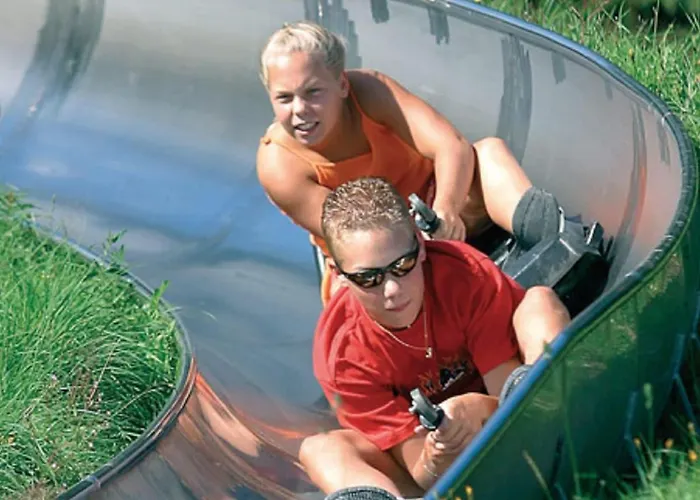 Uebernachten Sie In Der Naehe Des Winterbergskilifts Ferienhaus