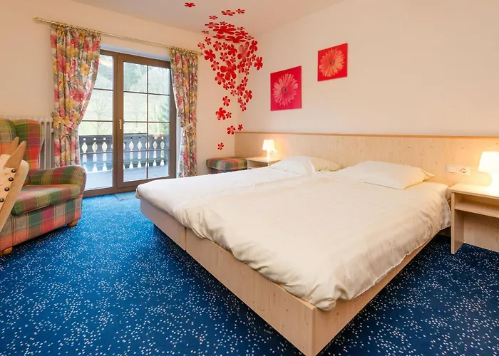 Ferienhaus Uebernachten Sie In Der Naehe Des Winterbergskilifts Winterberg